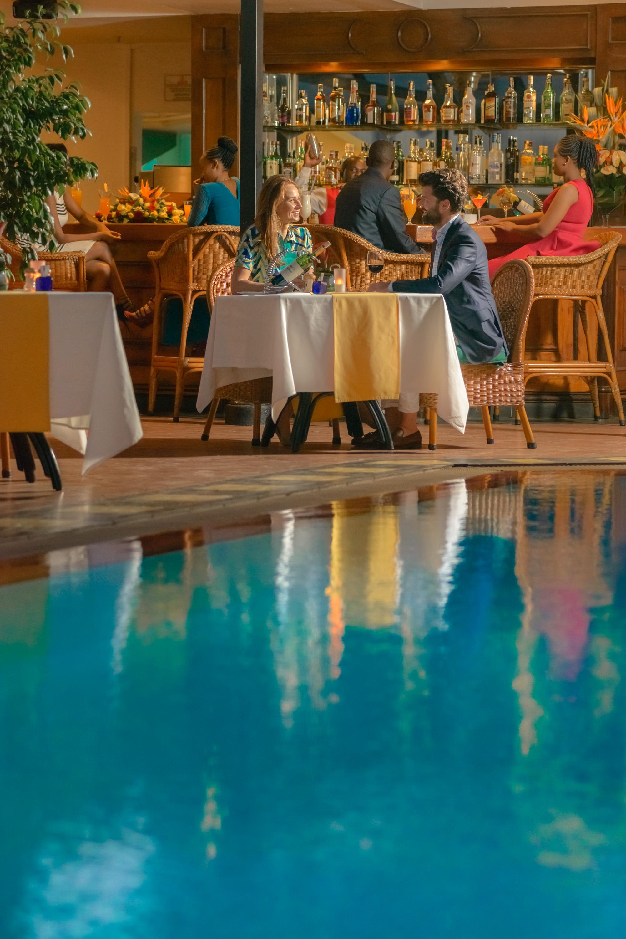 Hotel Sarova Stanley Nairobi Exterior foto The restaurant at the Hotel del Angel